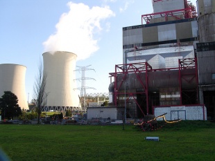 A central térmica das Pontes bota a maior taxa de SO2 de Europa. Flickr: Mariano Grueiro